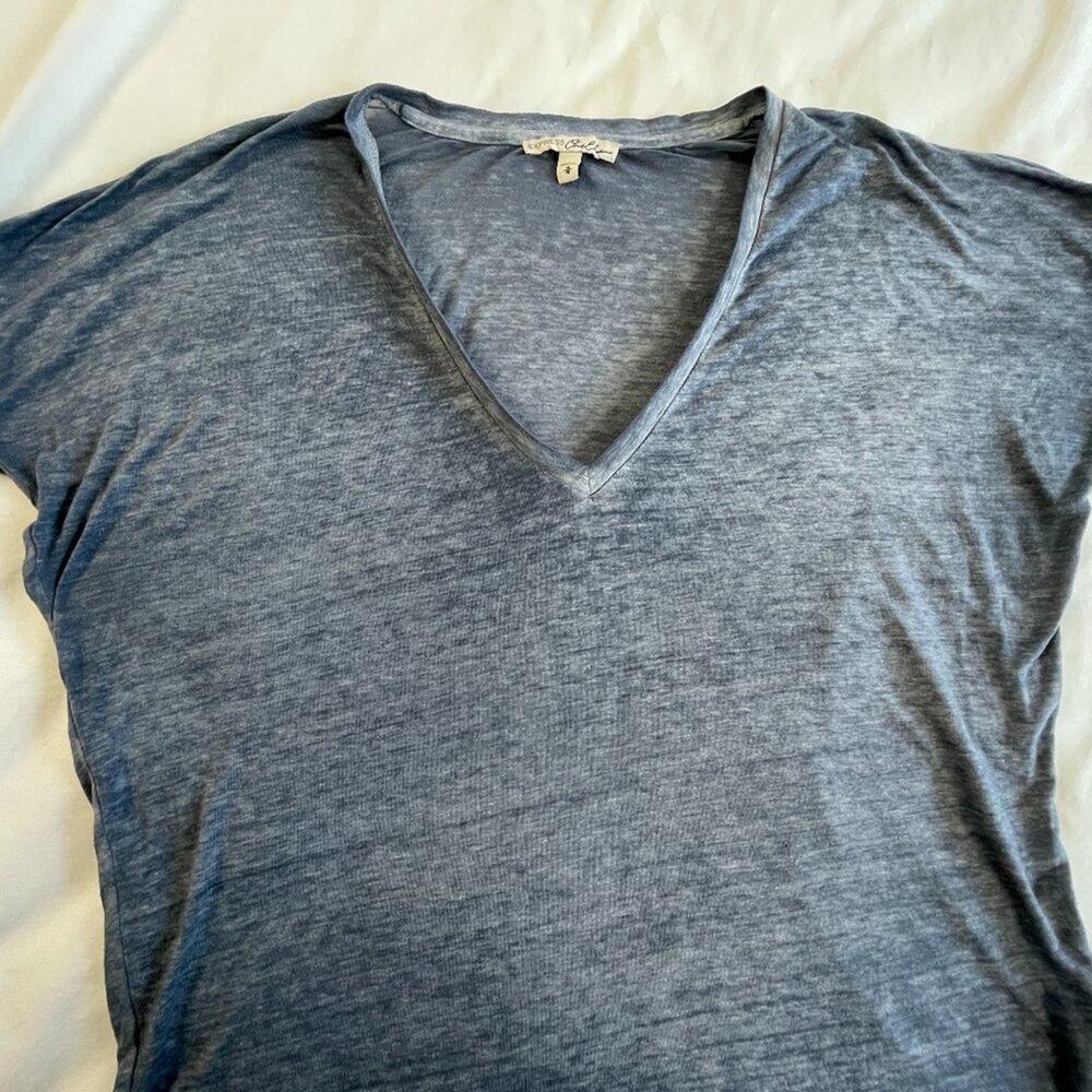 Express Low V-Neck WomensTee Shirt Denim Blue Sz M - Picture 2 of 9